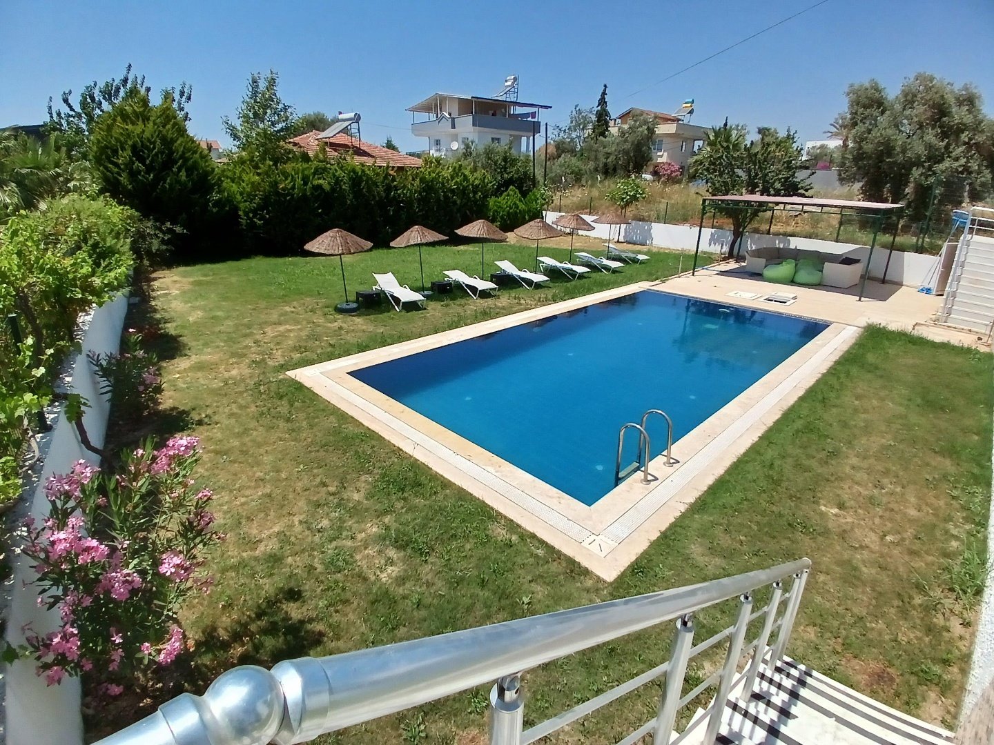 Kuşadası 4+1 Villa