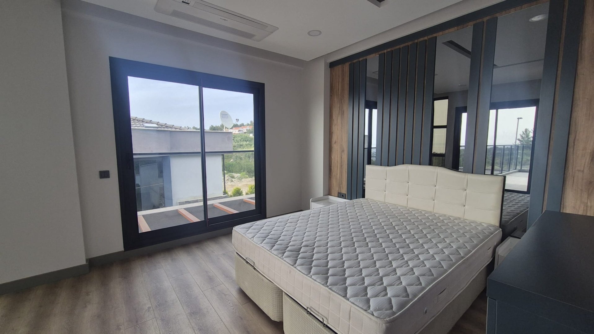 Kuşadası 5+1 Villa Ortanca