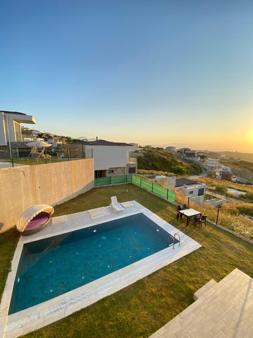 Kuşadası Yaylaköy 4+1 Villa (16)