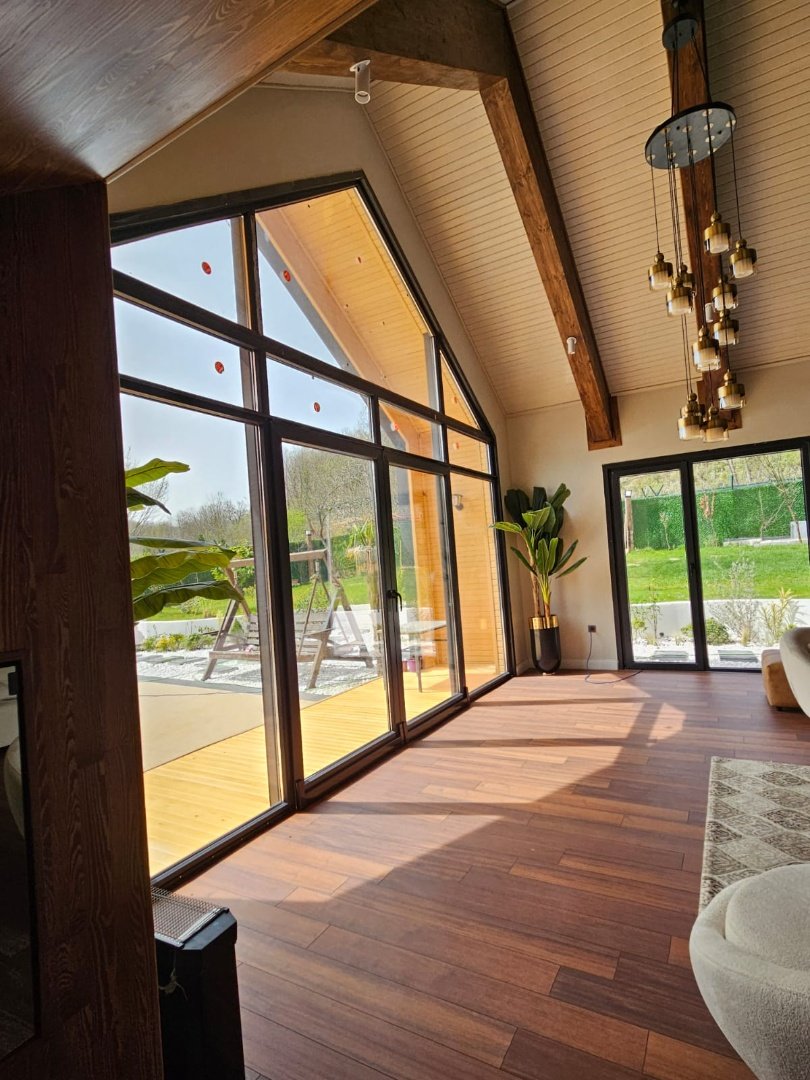 Dream Sunny 1000 VIP Stahlhaus (100 m2)