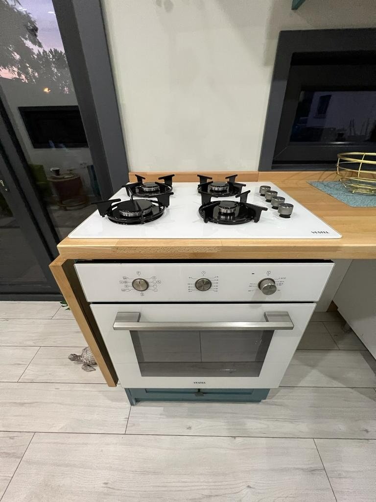 KING DREAM ASSOS TINY HOUSE