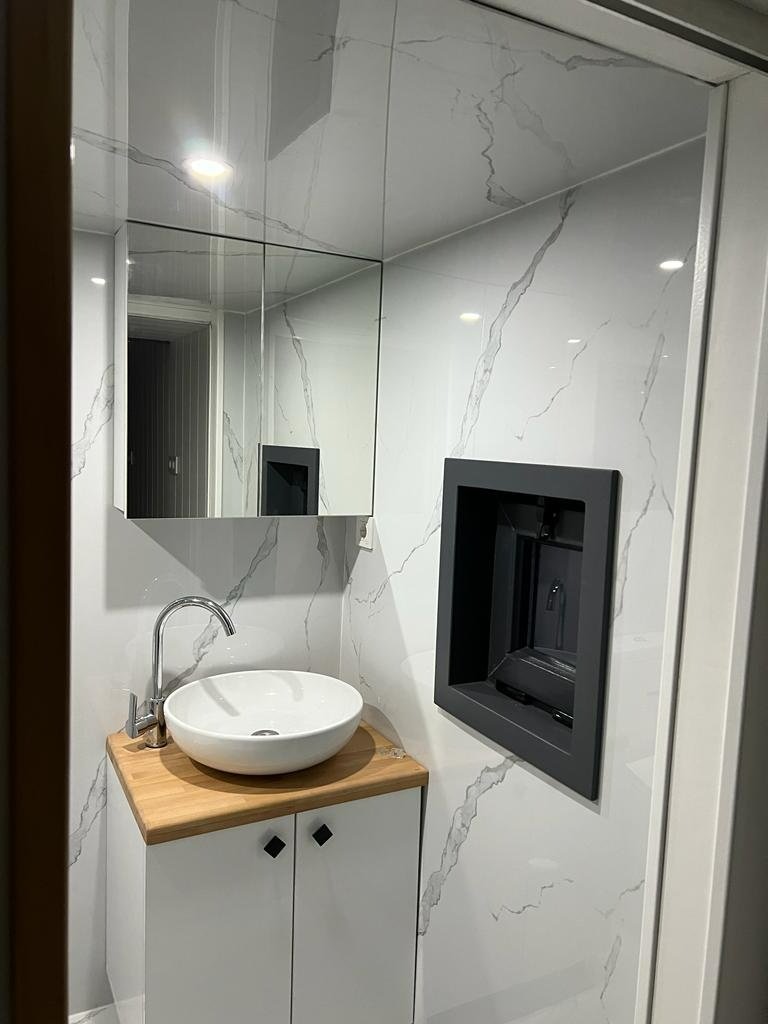 KING DREAM ASSOS TINY HOUSE