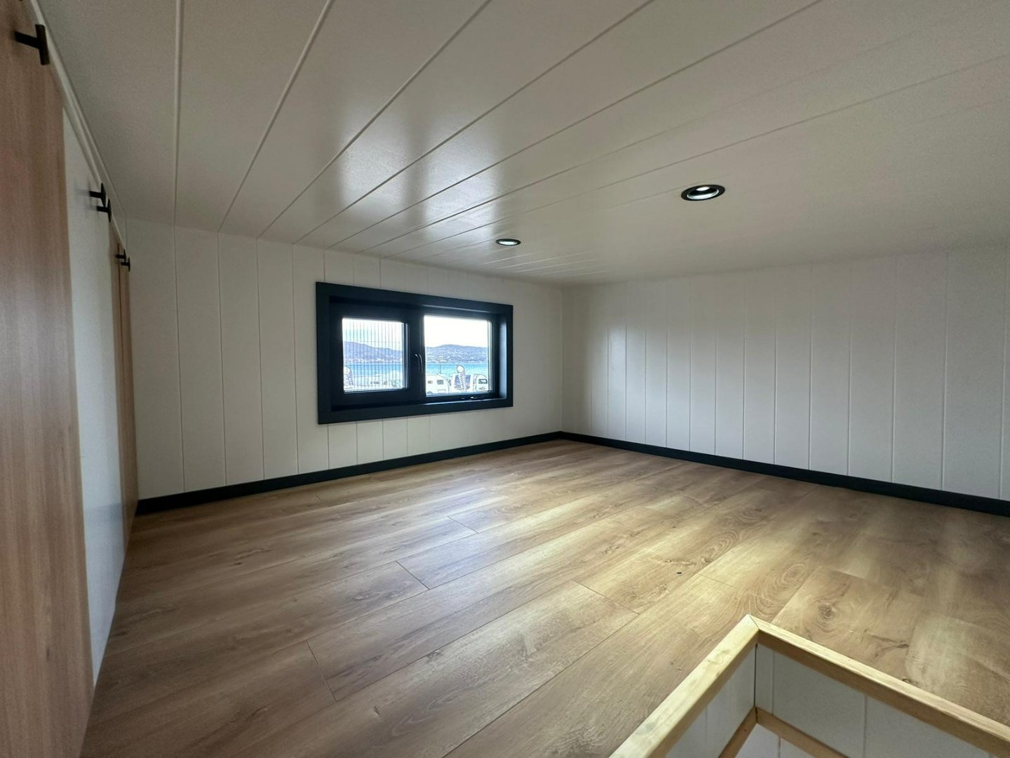 King Dream Panorama Tiny House