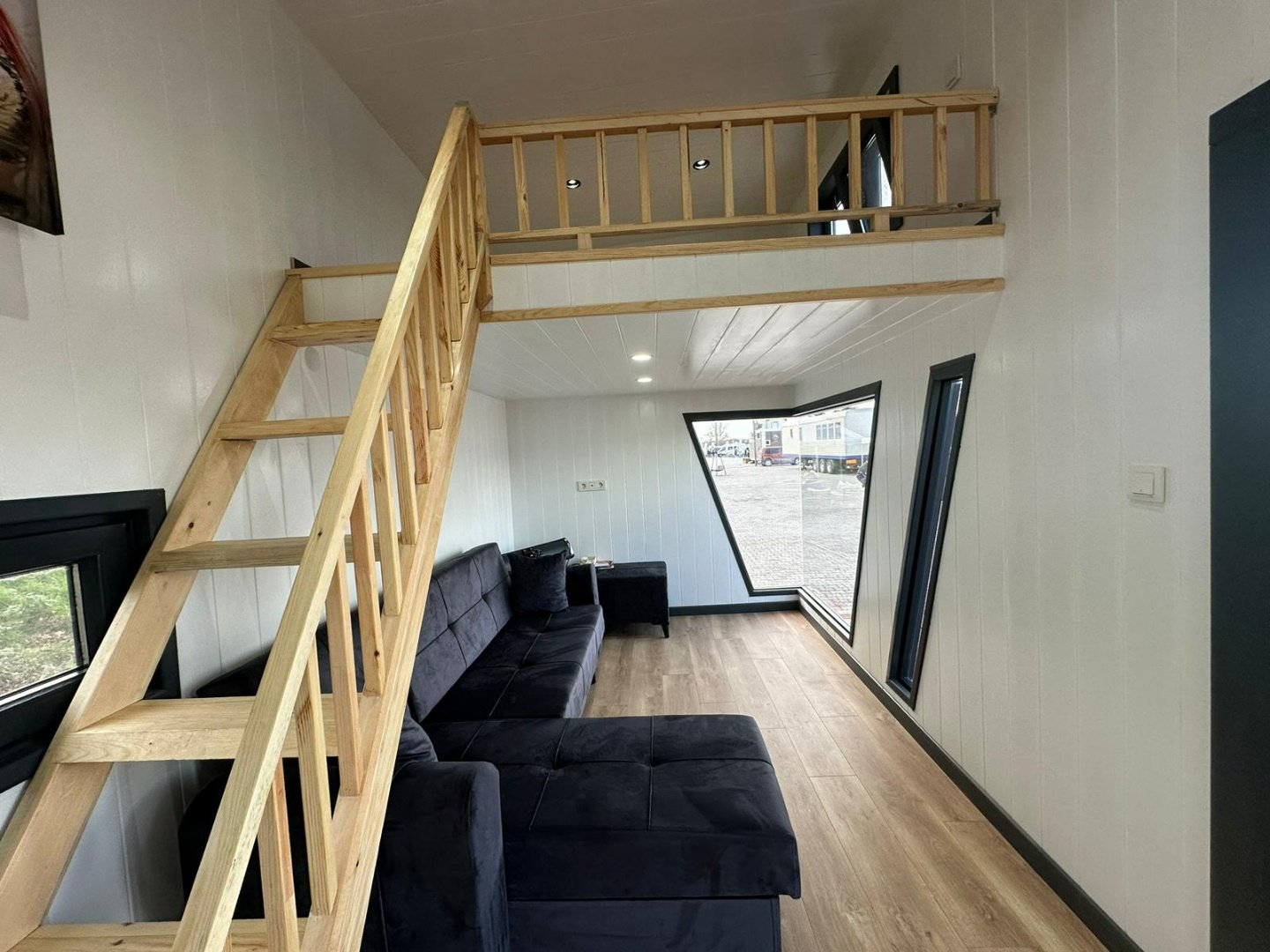 King Dream Panorama Tiny House