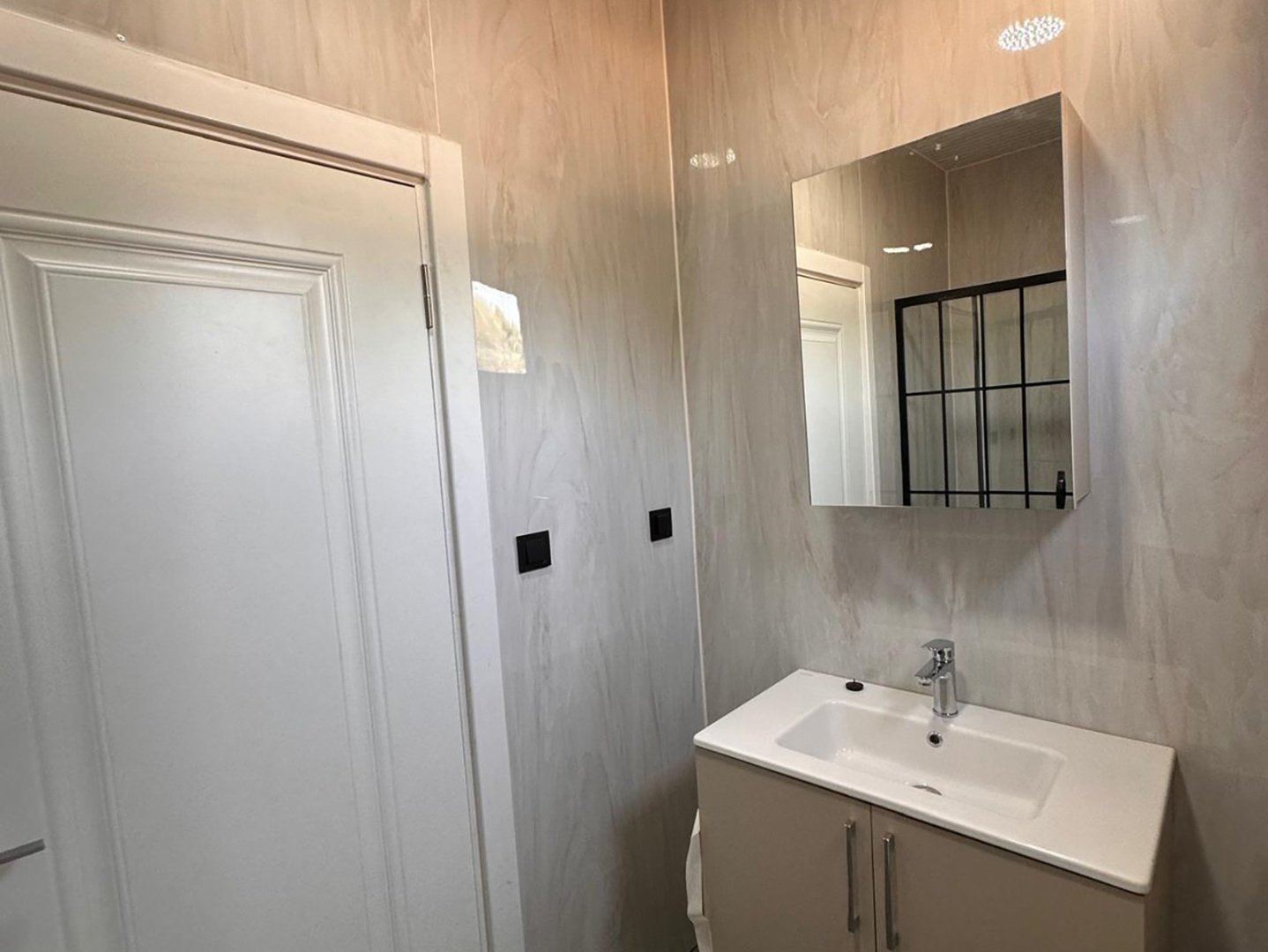 Dreamono 3000 – Monoblock Wohnmodul mit 10 cm Dämmung