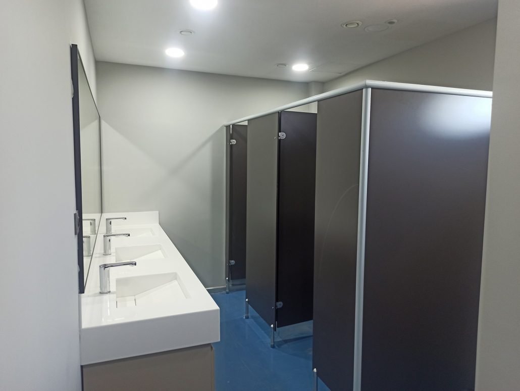 Dream STHL 95000 Turnkey Office Building (950 m2)