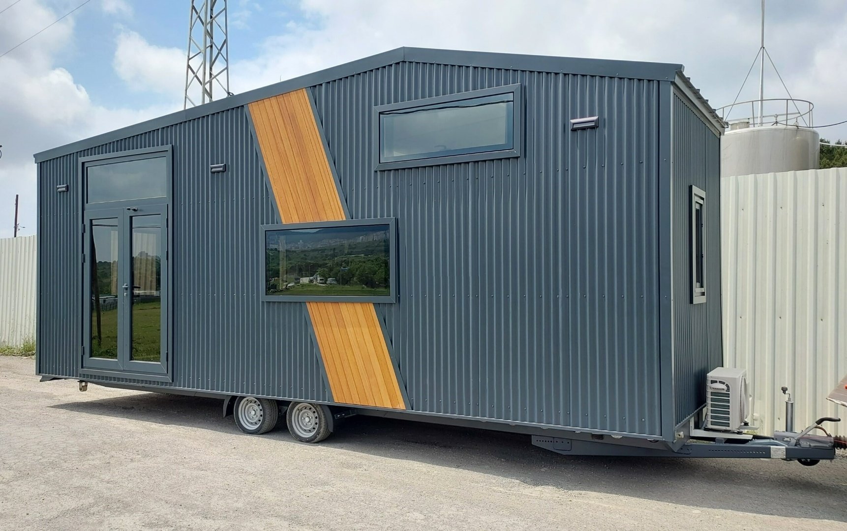 Queen Dream 8330 ( 30m2 ) Tiny House