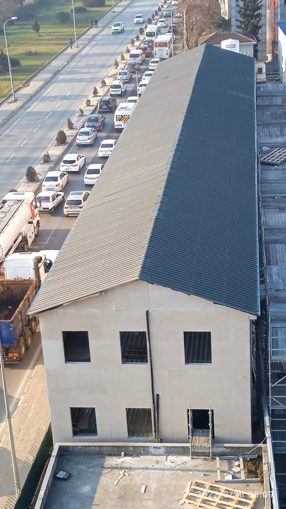 Dream STHL 95000 Turnkey Office Building (950 m2)