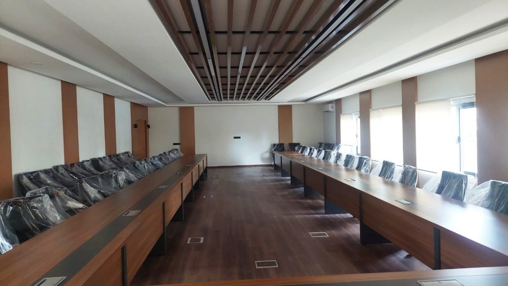 Dream STHL 75000 VIP Office Building ( 750 m2 )