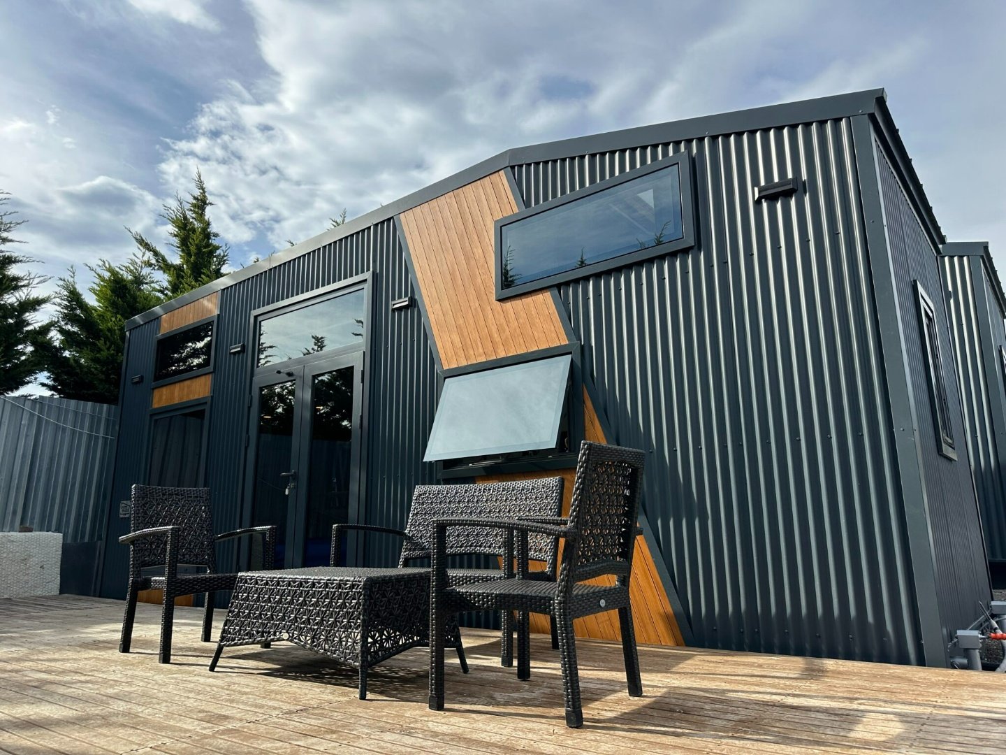 Queen Dream 8333 ( 33m2 ) Tiny House