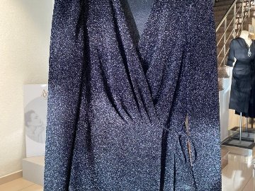 8F15C74F-C52A-4C20-94E0-84C9F4B7569A