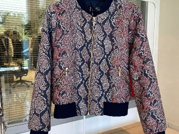 8F70A745-A68C-4Fa7-Bcf6-9F37Abb75095