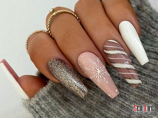 Yeni Yıla Hazırlık: Ankara Kızılay’da Yılbaşı Protez Tırnak Tasarımları