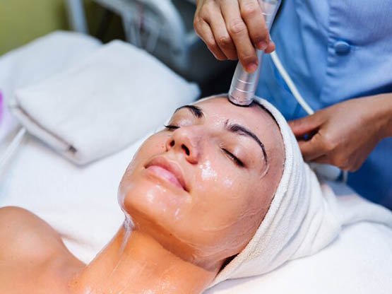 medikal cilt bakımı 4 yandaki