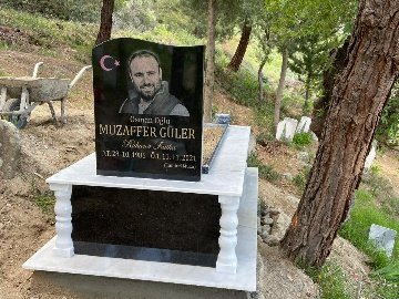 Mermer-Granit-Mezar-Yapimi (8)