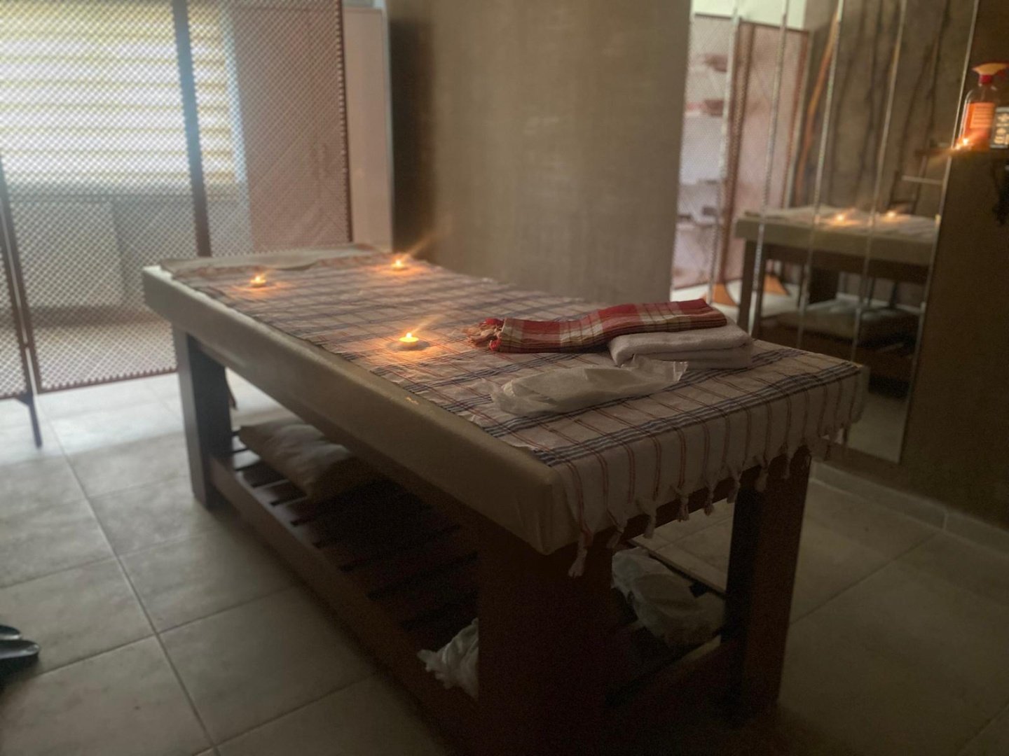 69C642Aa-6695-4E71-85D6-20D6A6E52A2A