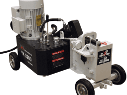 YK 3200 HİDROLİK DEMİR KESME MAKİNASI
