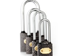 Kale Döküm Asma Kilit 40 mm Uzun Kanca