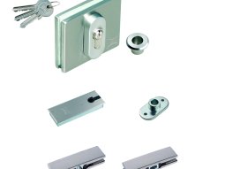 Kale Cam Kapı Aksesuar Seti-Kolsuz Standart