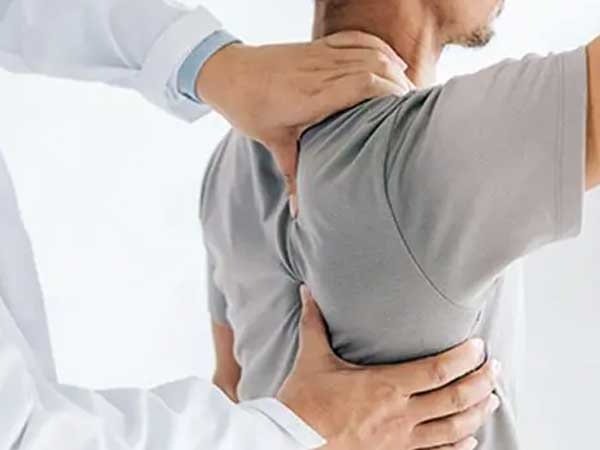 Kas-Gerilmesi-Karincalanmayi-Tetikler-Mi