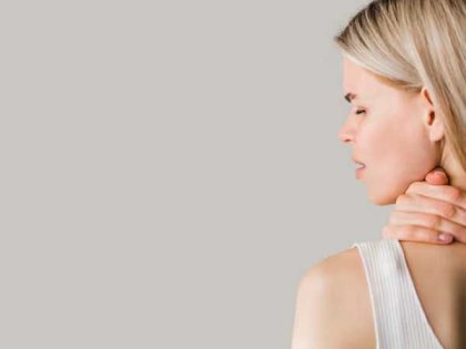 Boyun Düzleşmesi İlerlerse Ne Olur? Ağrı Kaçınılmaz mı?