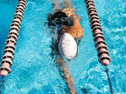 Boyun Fıtığı İçin Yüzme Egzersizleri | En Etkili 7 Hareket