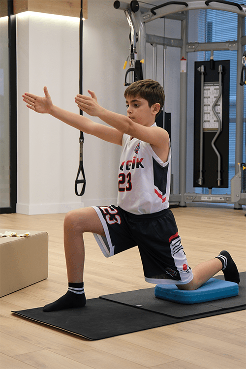 Lisanslı-sporcu-çocuklarda-performans-gelişimi