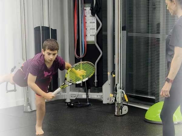 Cocuk-Ve-Genc-Sporcularda-Performans-Gelistirme-Icon