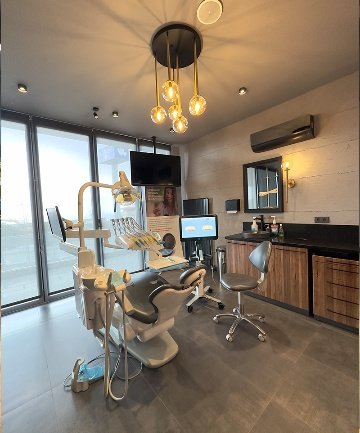 Su Clinic Oral and Dental Health Polyclinic. İstanbul / TURKIYE