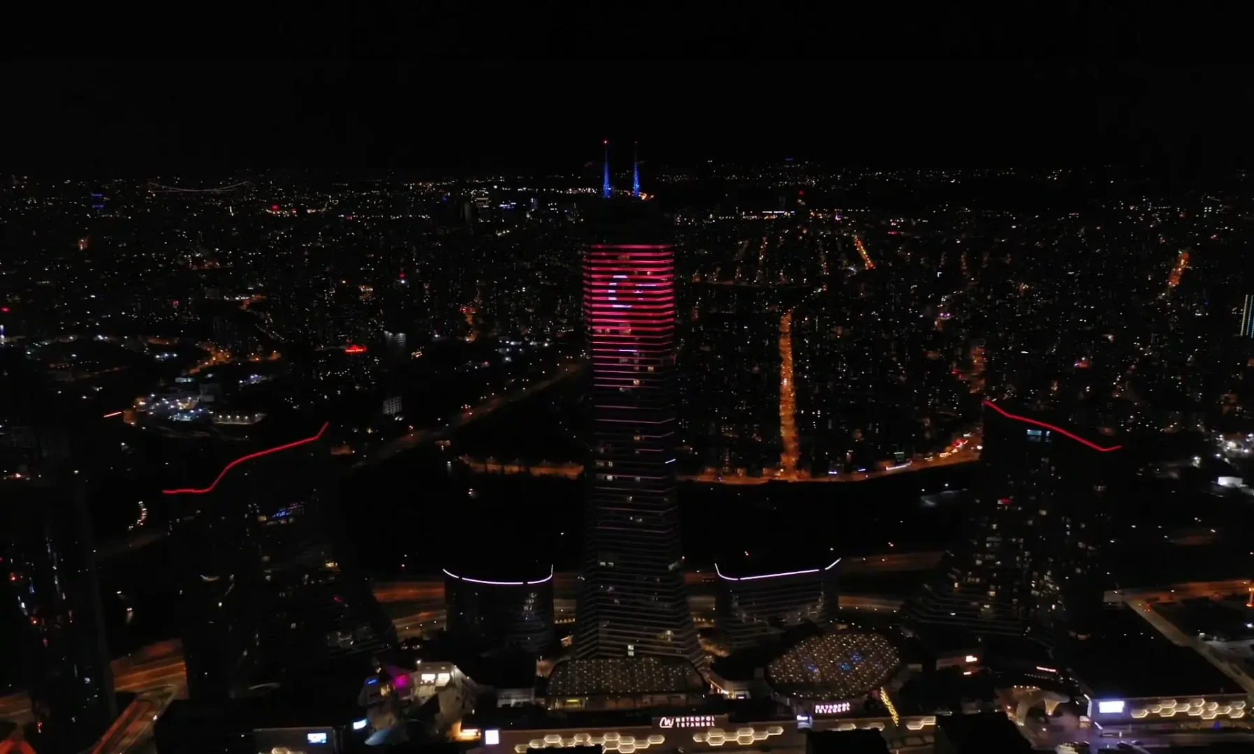 Metropol İstanbul Alışveriş Merkezi