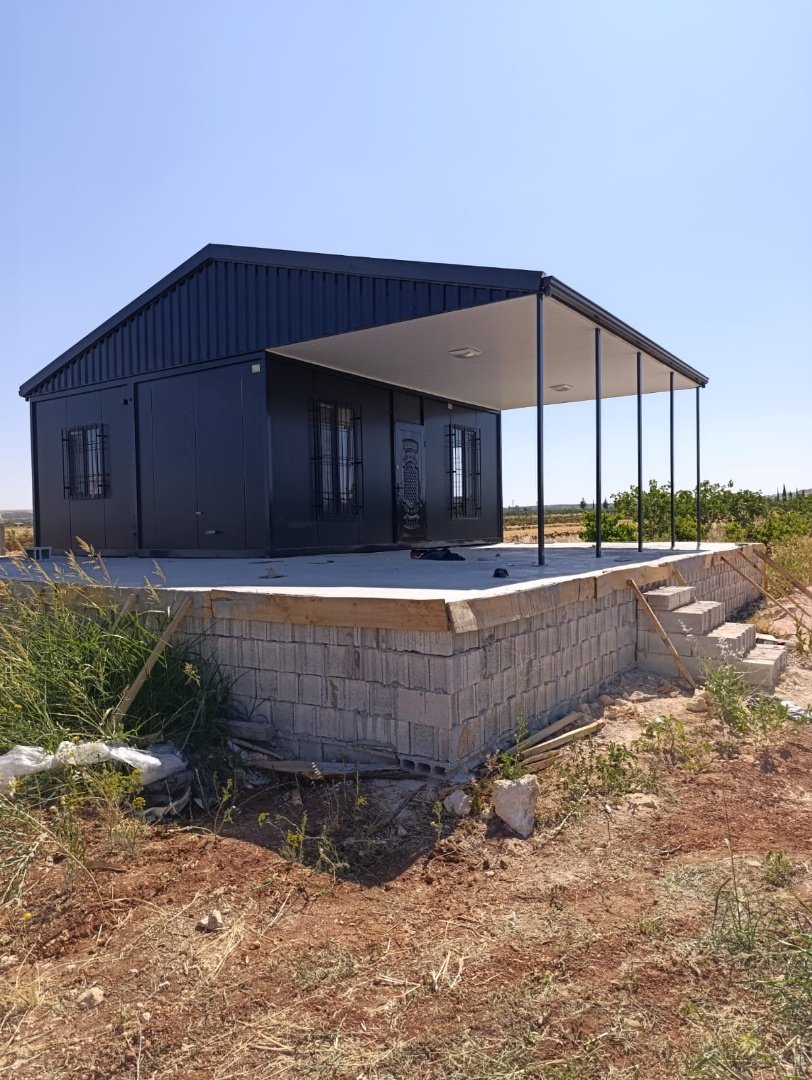 Df733Cbc-C5Ba-4E5D-B859-Bd935317Ed39