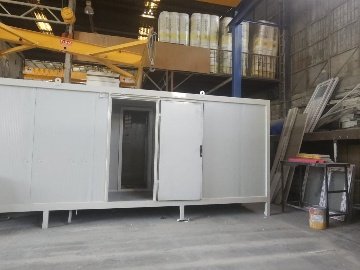 28B64647-1533-4B7A-9A05-D6D17F45D5B1