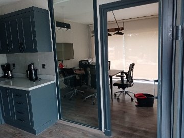 15A76B68-63C2-4363-B5Cf-88A8456315E5