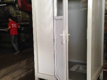 Tekli̇ Wc Hela Taşi