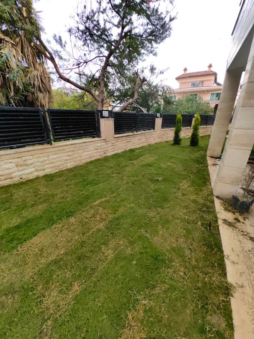 1F3D163A-F975-409F-A886-1150D8Bd091D