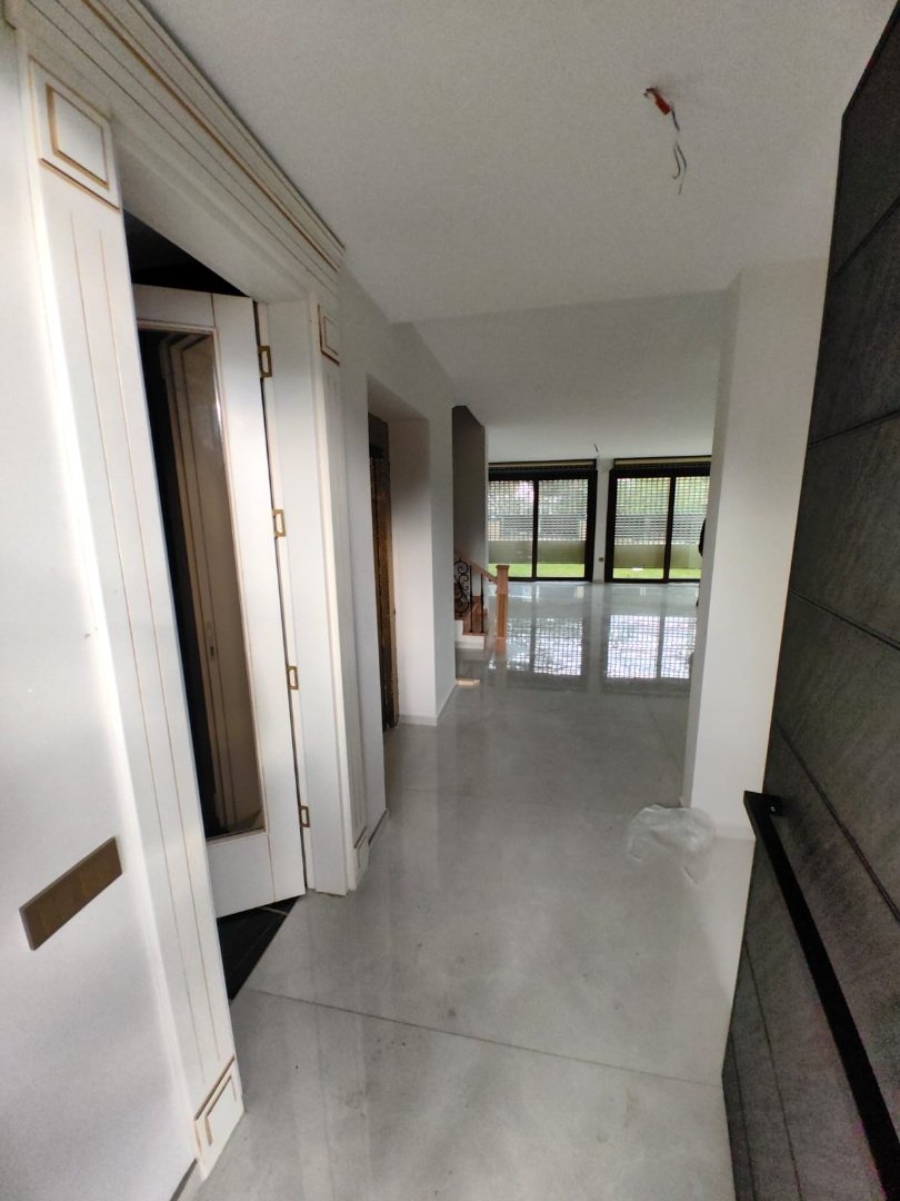 49A77157-A080-4747-Ac53-9B105F84Aa6B