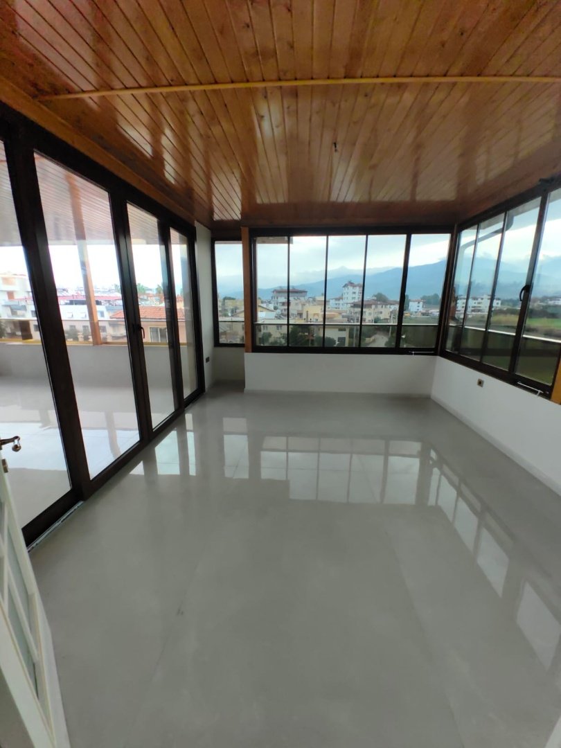 24C300E5-6A90-4934-Bfe8-Ba4E80Ee9D7B