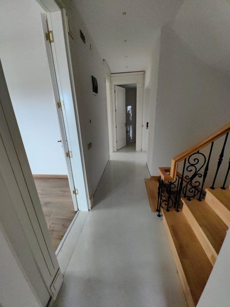 6A8F7Bc3-C955-42A5-95F7-5D42B525B661