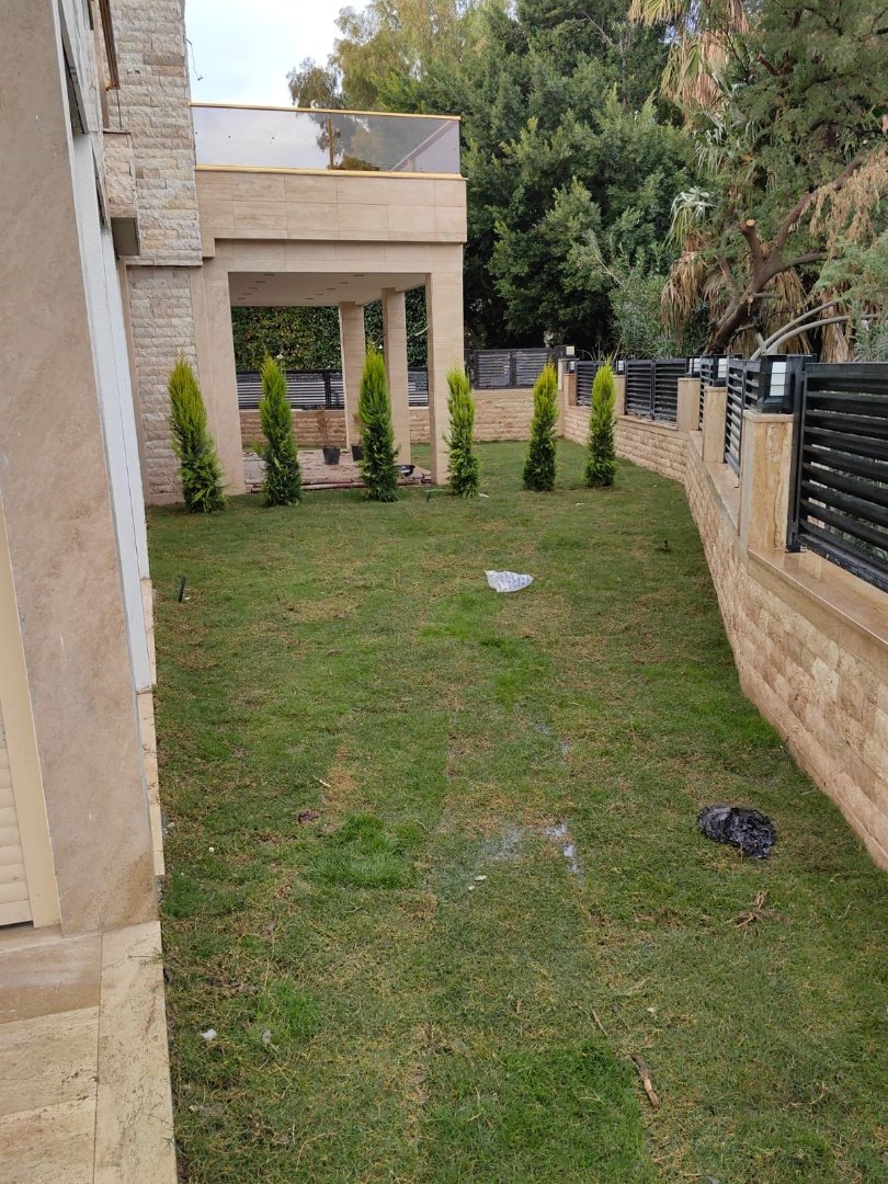 32023323-551B-419A-Ab8A-D10A301890Cc