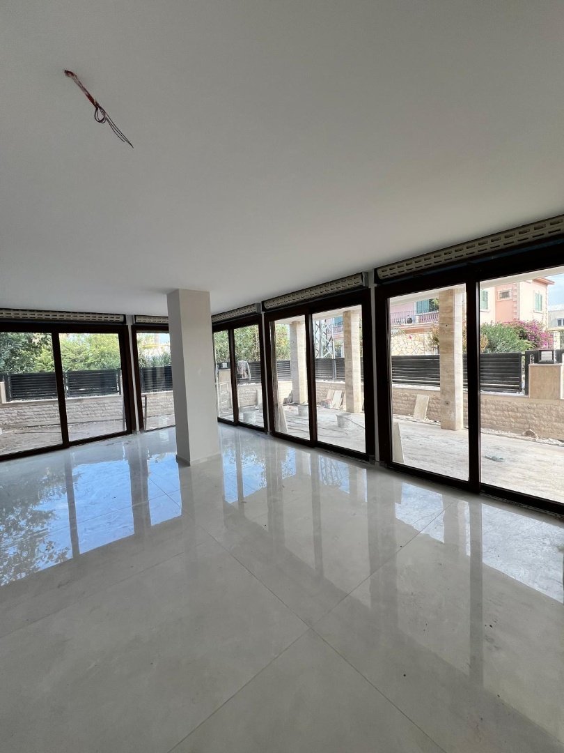 D3A355Da-A45E-43E4-80Cf-1Ca74Cb00870