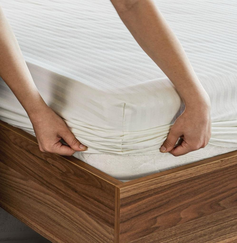 Saten Lastikli Çarşaf