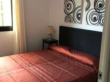 DETACHED VILLA WITH GARDEN FOR RENT