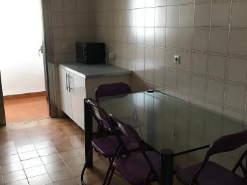 DETACHED VILLA WITH GARDEN FOR RENT