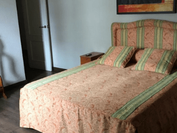 DETACHED VILLA WITH GARDEN FOR RENT