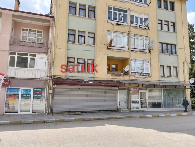 Şabanözü-ELİT EMLAKTAN SATILIK ÇARŞI MERKEZ'DE