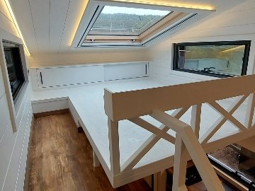 Queen Dream 8333 Tiny House