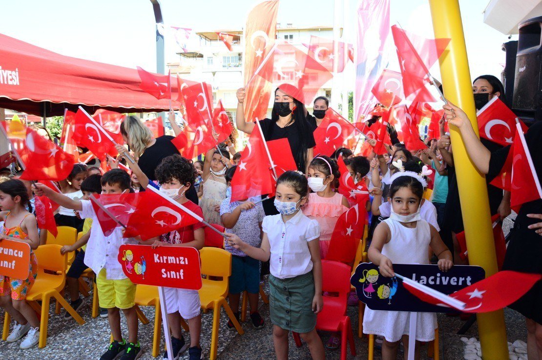 7653a659-d4c3-4a10-a483-4f3ad2c13956