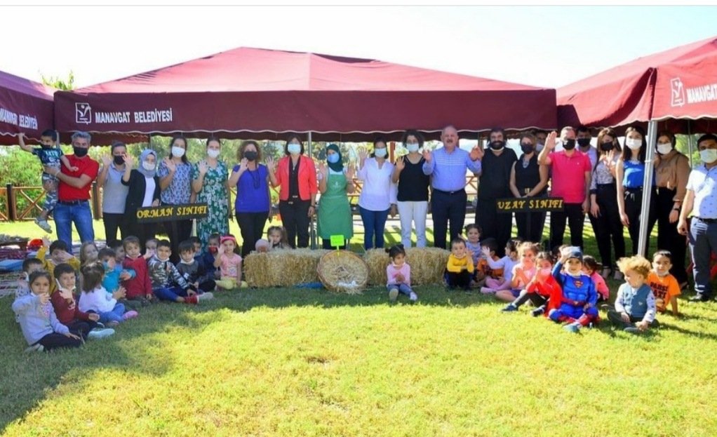 437385ed-b427-4b05-b276-08dffd455192