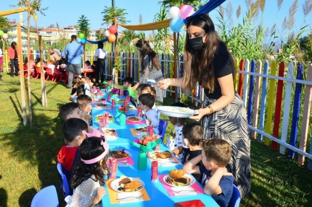 53b49b85-9eac-425f-98bc-f15a1c7c25ad