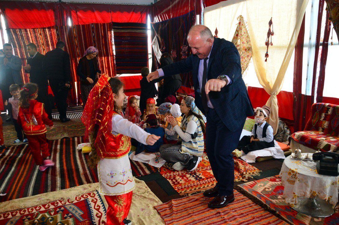 fc047bcc-fde8-407d-8d29-88b1529a8d71